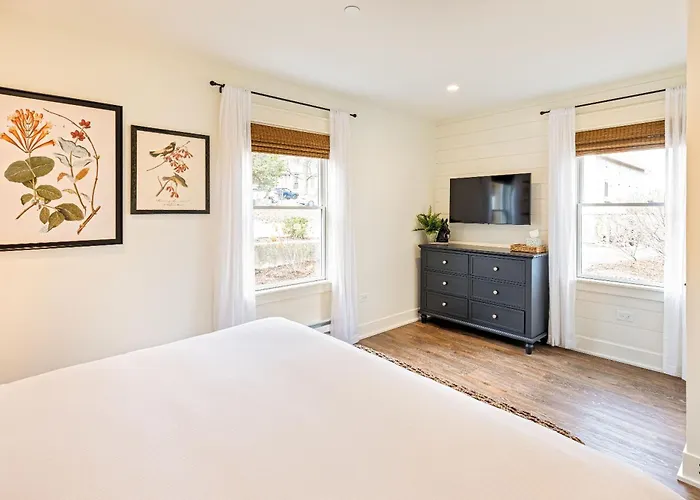 Kildahl House - Boutique #2 * West Dundee